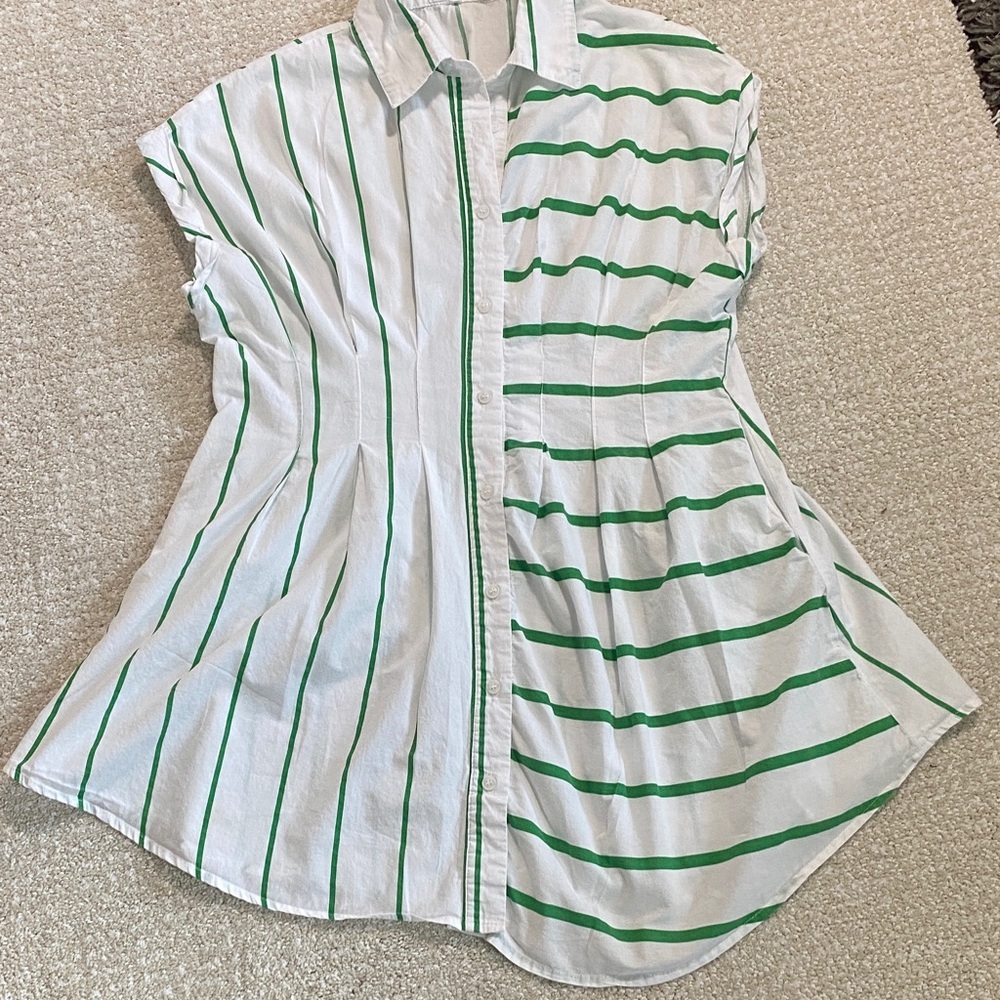 Elegant Green and White Striped Mini Dress - Picture 14 of 14